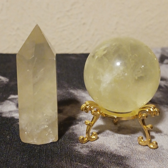 Citrine Tower and Sphere Lot - Picture 2 of 14